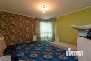 Дом 200м&sup2;, 2-этажный, участок 9 сот.  