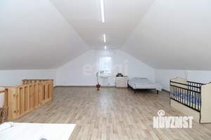 Дом 164м&sup2;, 3-этажный, участок 10 сот.  