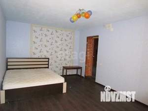 Дом 357м&sup2;, 3-этажный, участок 12 сот.  