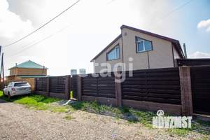 Дом 205м&sup2;, 2-этажный, участок 10 сот.  