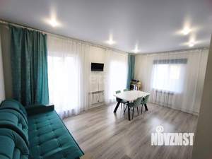 Дом 100м&sup2;, 1-этажный, участок 8 сот.  