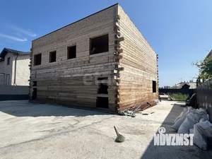 Дом 200м&sup2;, 2-этажный, участок 4 сот.  