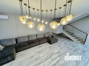 Таунхаус 250м², 3-этажный, участок 1 сот.  