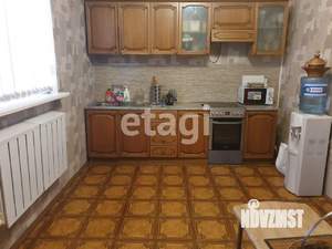 Дом 308м&sup2;, 3-этажный, участок 8 сот.  