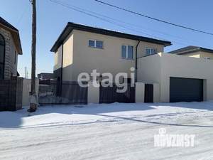 Дом 250м&sup2;, 2-этажный, участок 5 сот.  