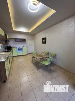 Коттедж 337м&sup2;, 2-этажный, участок 11 сот.  