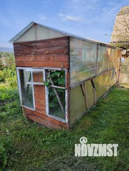 Дом 32м², 2-этажный, участок 6 сот.  