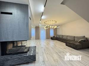 Таунхаус 250м², 3-этажный, участок 1 сот.  