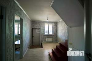 Дом 148м&sup2;, 2-этажный, участок 4 сот.  