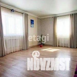 Дом 148м&sup2;, 2-этажный, участок 8 сот.  