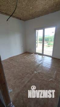 Дом 124м&sup2;, 1-этажный, участок 9 сот.  