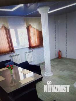 Дом 200м², 3-этажный, участок 8 сот.  