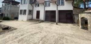 Дом 200м&sup2;, 2-этажный, участок 7 сот.  