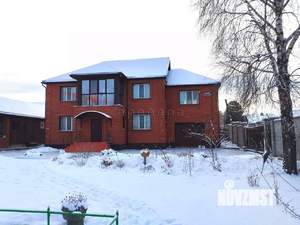 Дом 219м&sup2;, 2-этажный, участок 15 сот.  