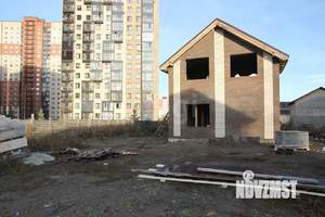 Дом 172м&sup2;, 2-этажный, участок 8 сот.  