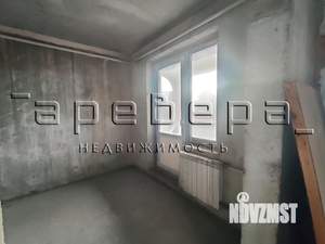 Дом 280м², 3-этажный, участок 14 сот.  