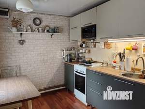 Дом 60м&sup2;, 1-этажный, участок 4 сот.  