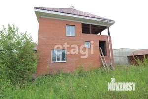 Дом 300м², 2-этажный, участок 10 сот.  
