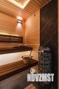 Таунхаус 200м&sup2;, 3-этажный, участок 3 сот.  