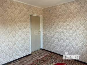 Дом 100м&sup2;, 2-этажный, участок 6 сот.  