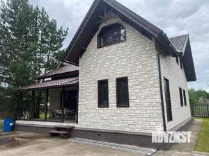 Дом 151м², 2-этажный, участок 10 сот.  