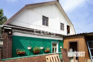 Дом 60м², 2-этажный, участок 6 сот.  