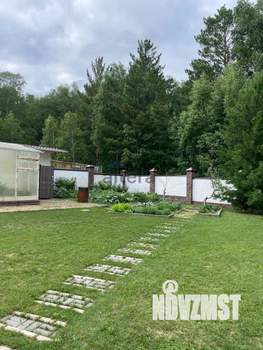 Дом 382м&sup2;, 3-этажный, участок 21 сот.  