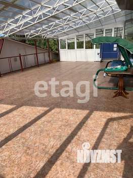 Дом 350м², 3-этажный, участок 15 сот.  