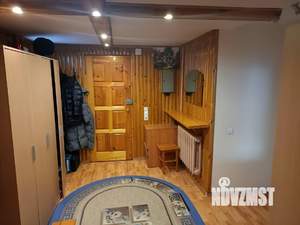 Дом 100м&sup2;, 1-этажный, участок 8 сот.  