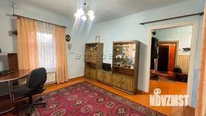 Дом 36м&sup2;, 2-этажный, участок 3 сот.  