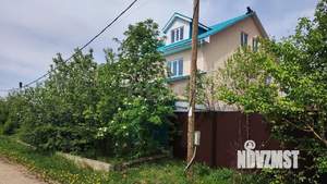 Дом 528м², 3-этажный, участок 12 сот.  
