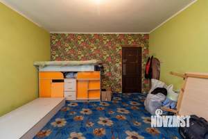 Дом 200м&sup2;, 2-этажный, участок 9 сот.  