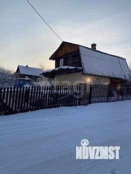 Дом 60м&sup2;, 2-этажный, участок 5 сот.  