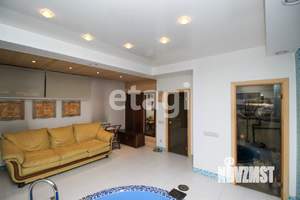 Дом 500м&sup2;, 4-этажный, участок 11 сот.  