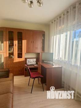 Коттедж 200м², 2-этажный, участок 14 сот.  