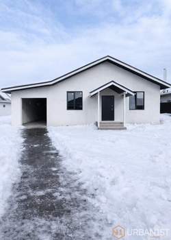 Дом 135м&sup2;, 1-этажный, участок 10 сот.  