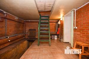 Дом 318м&sup2;, 2-этажный, участок 16 сот.  