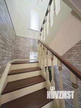 Дом 219м&sup2;, 2-этажный, участок 15 сот.  