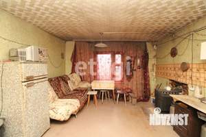 Дом 41м&sup2;, 2-этажный, участок 4 сот.  