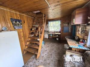 Дом 50м&sup2;, 2-этажный, участок 10 сот.  