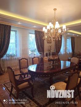 Дом 600м&sup2;, 4-этажный, участок 6 сот.  