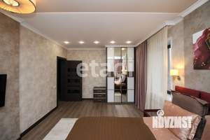 Дом 324м², 3-этажный, участок 11 сот.  