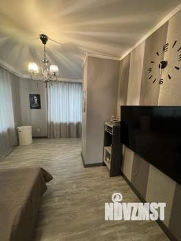 Коттедж 296м², 3-этажный, участок 7 сот.  