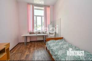 Дом 499м², 4-этажный, участок 10 сот.  
