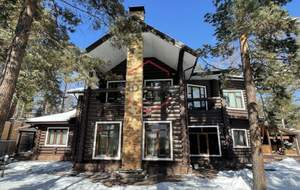 Дом 403м&sup2;, 2-этажный, участок 12 сот.  