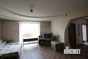 Дом 252м², 2-этажный, участок 6 сот.  