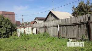 Дом 30м&sup2;, 2-этажный, участок 895 сот.  