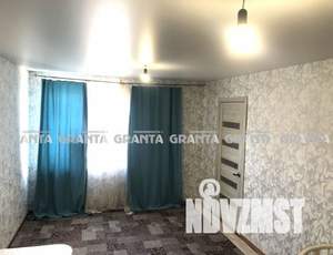 Коттедж 220м&sup2;, 2-этажный, участок 5 сот.  