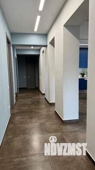 Коттедж 368м&sup2;, 2-этажный, участок 17 сот.  