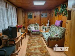 Дом 100м&sup2;, 2-этажный, участок 0 сот.  